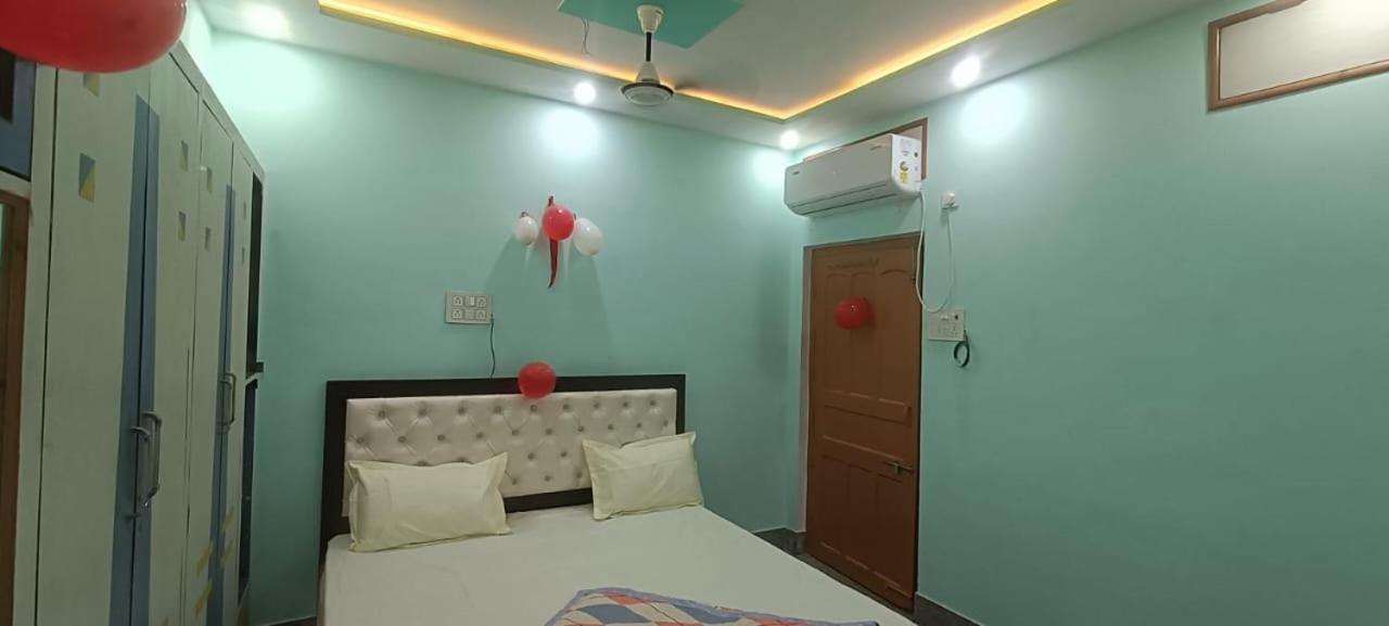 Shiv Kashi Paying Guest House Варанаси Экстерьер фото